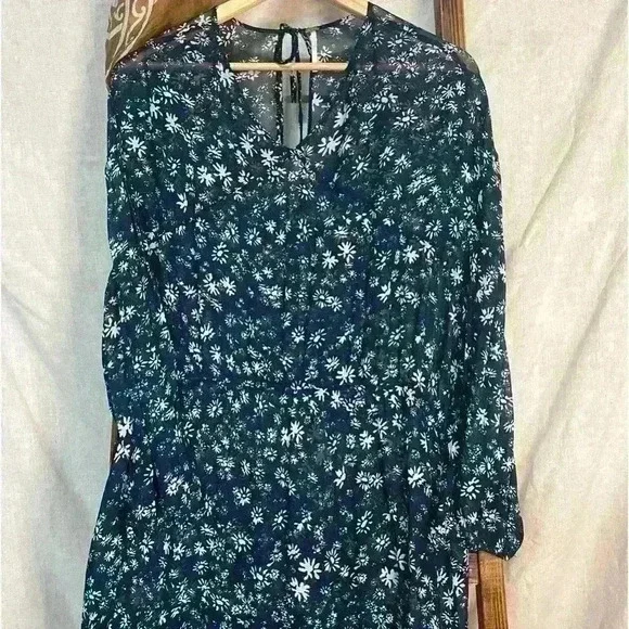 FREE PEOPLE Blue Floral Maxi Dress Size S ๐๐ - Picture 1 of 5
